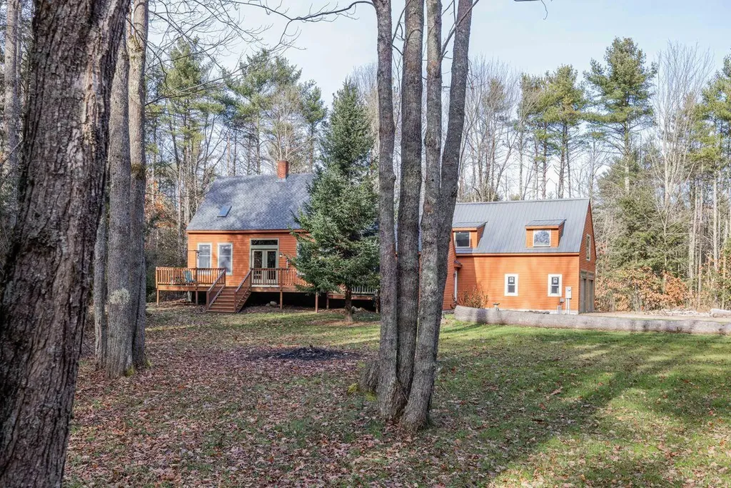 40 Macchipkay Road Arundel ME 04046