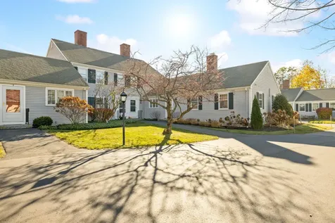 47 Maine Street Kennebunkport ME 04046