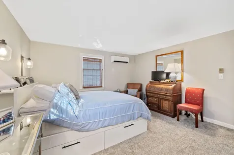 47 Maine Street Kennebunkport ME 04046