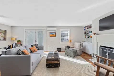 47 Maine Street Kennebunkport ME 04046