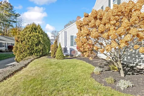 47 Maine Street Kennebunkport ME 04046