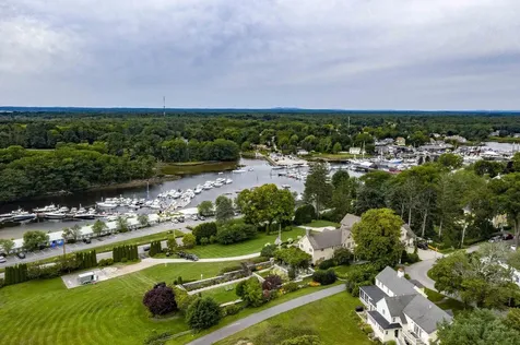 47 Maine Street Kennebunkport ME 04046