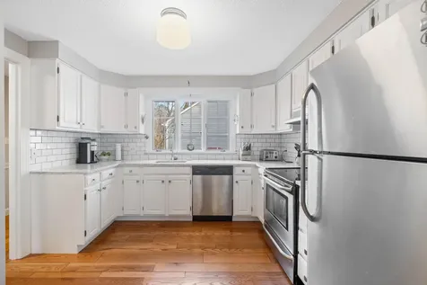 47 Maine Street Kennebunkport ME 04046