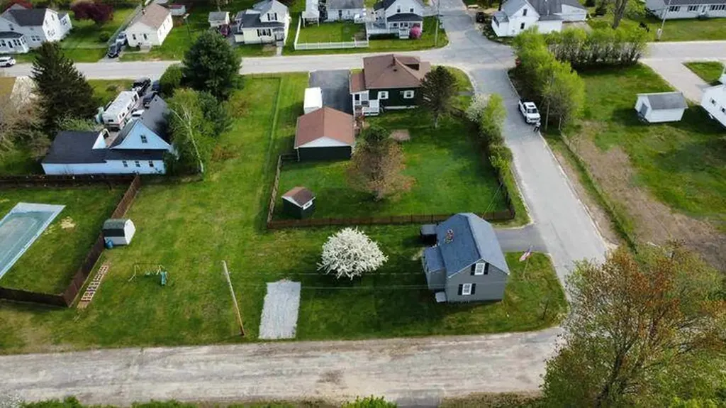 38 Morse Avenue Lewiston ME 04240