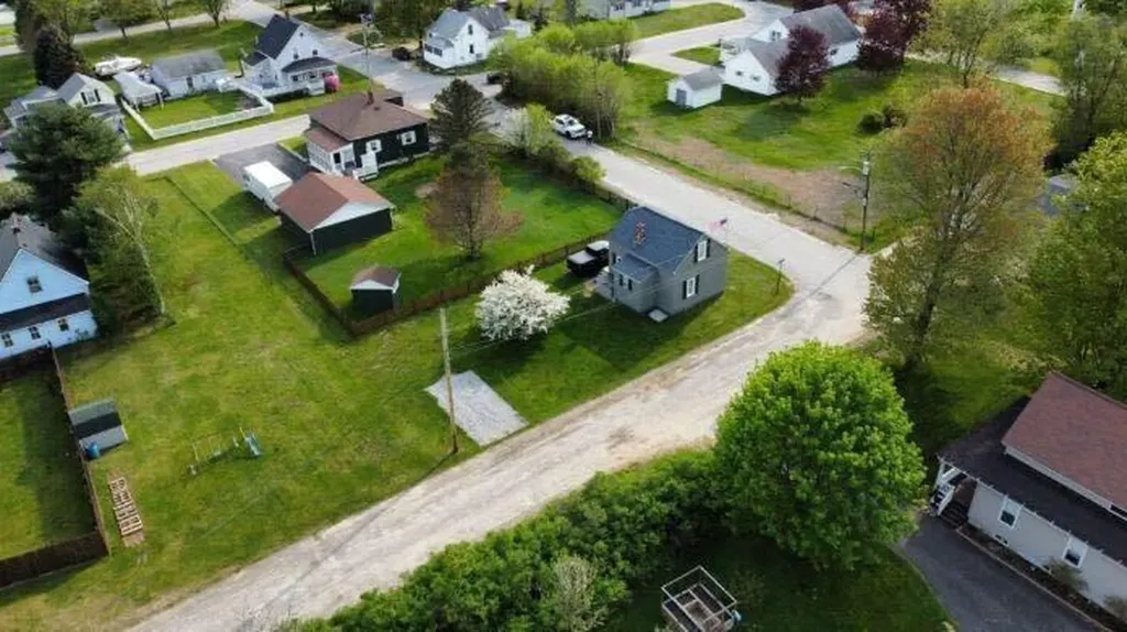 38 Morse Avenue Lewiston ME 04240