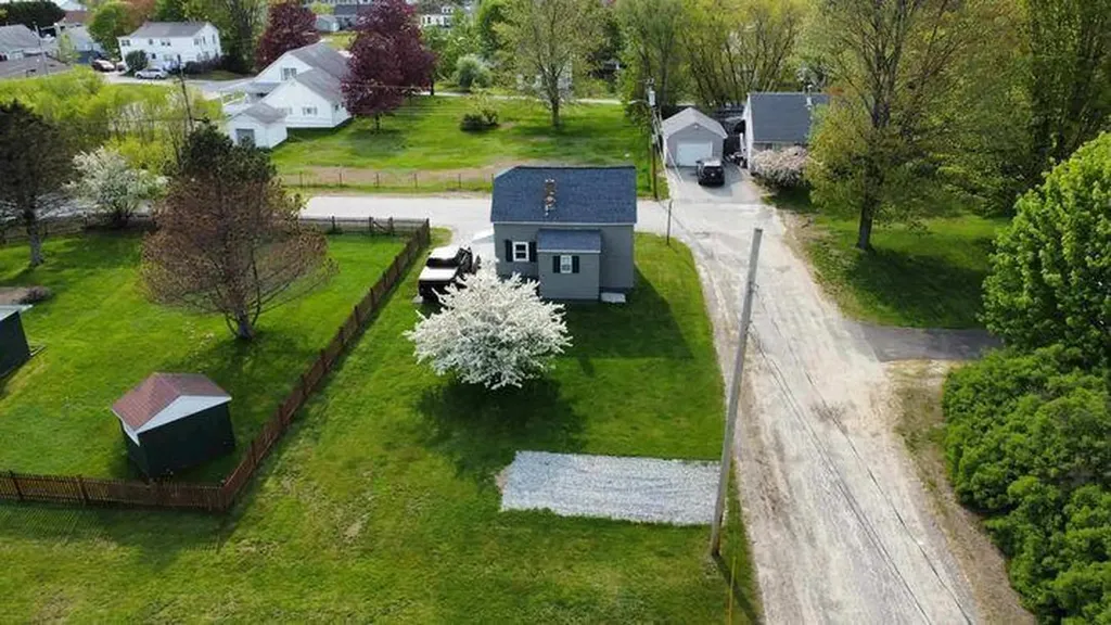 38 Morse Avenue Lewiston ME 04240