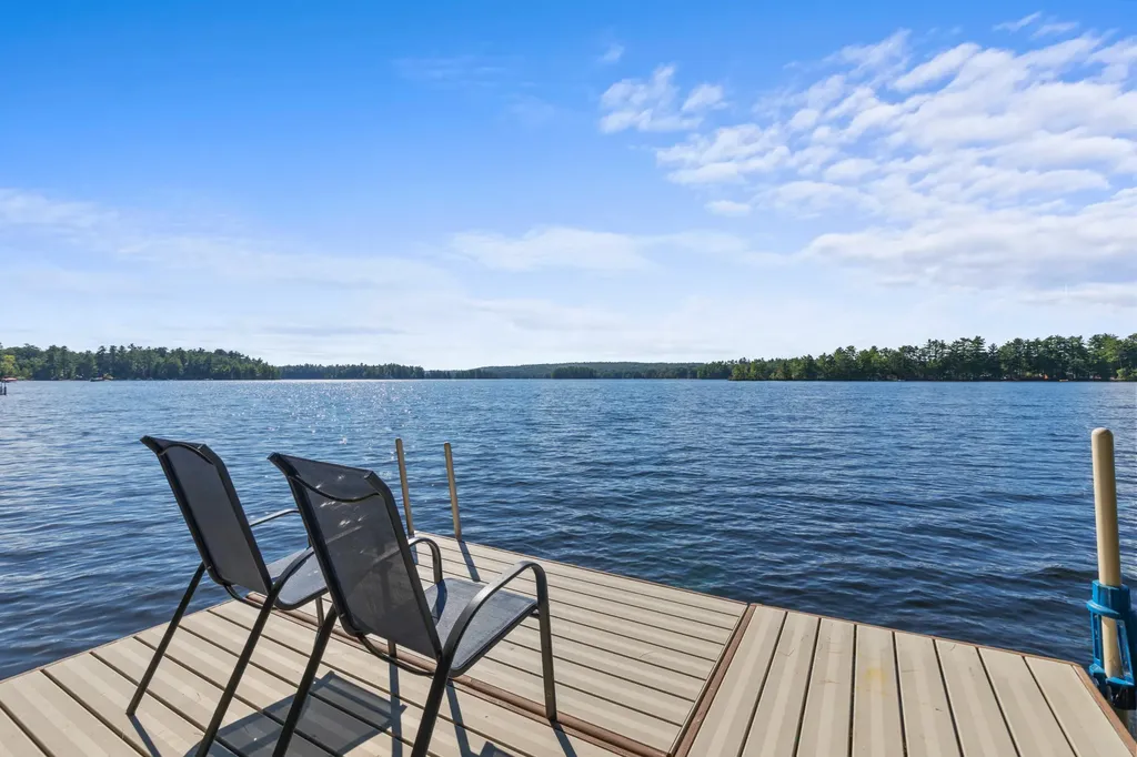 85 Lake Avenue Gray ME 04039