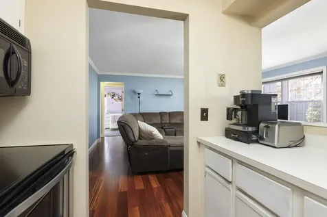 B-19 Somerset Condos Freeport ME 04032