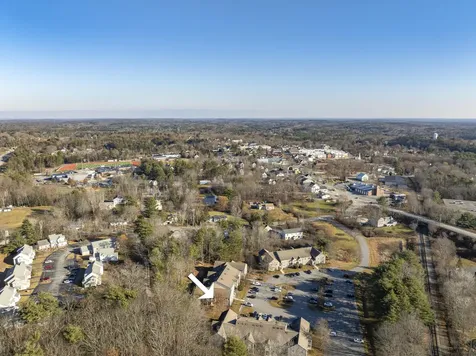 B-19 Somerset Condos Freeport ME 04032