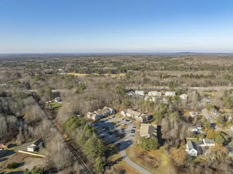 B-19 Somerset Condos Freeport ME 04032