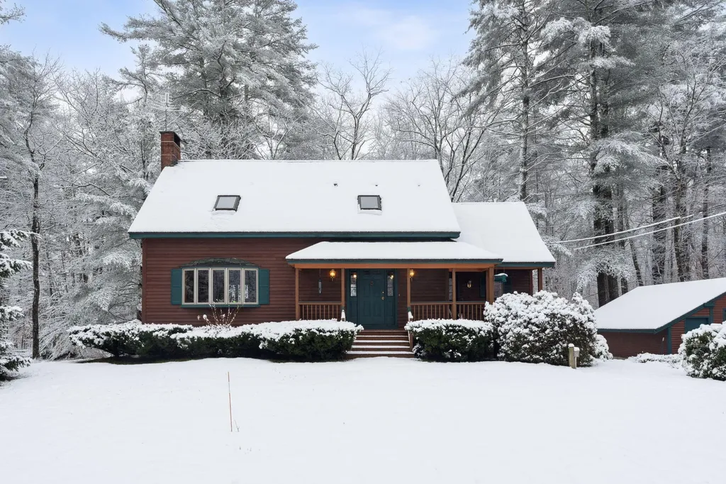 3 Loon Lane Windham ME 04062
