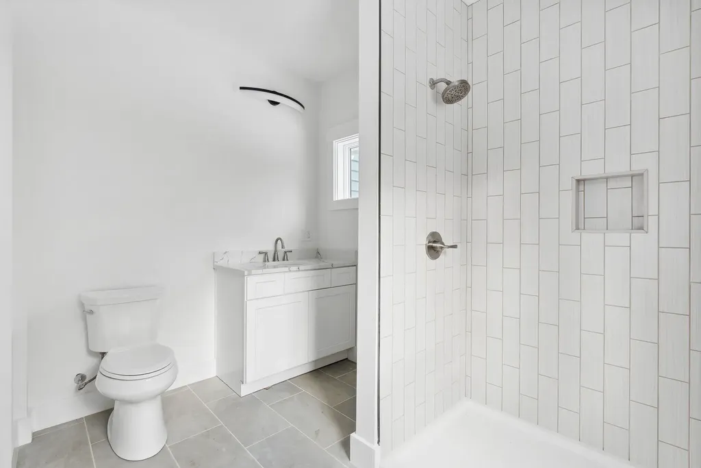 28 Jasper Drive Brunswick ME 04011