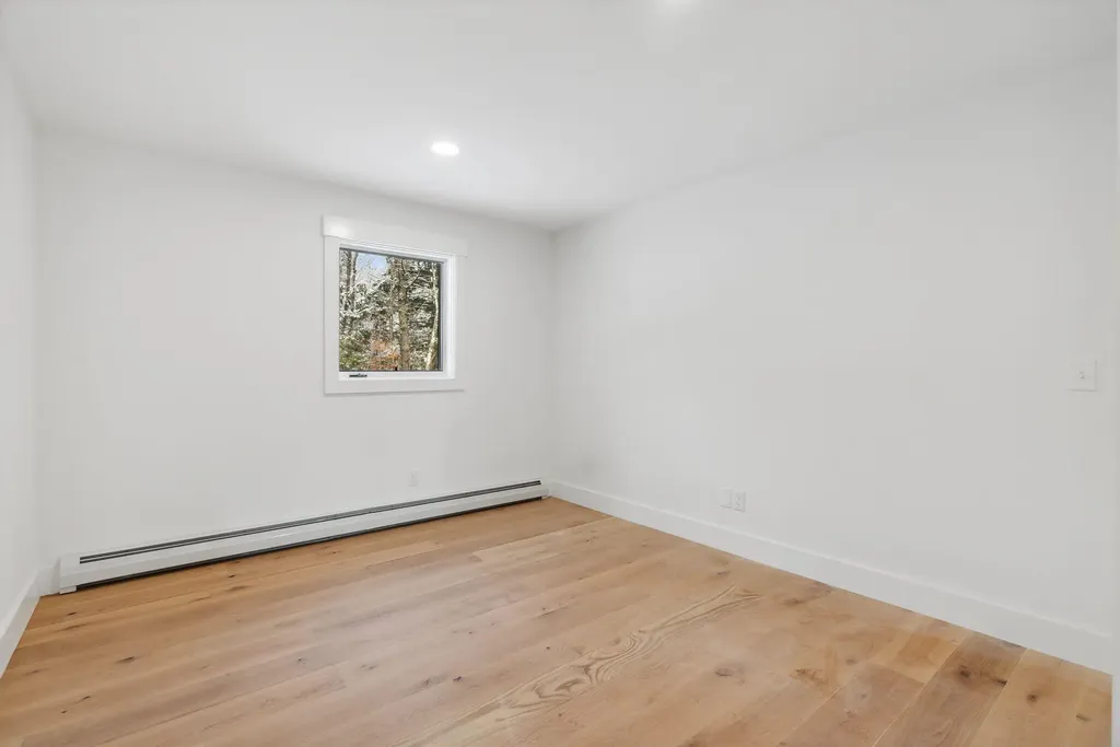 28 Jasper Drive Brunswick ME 04011