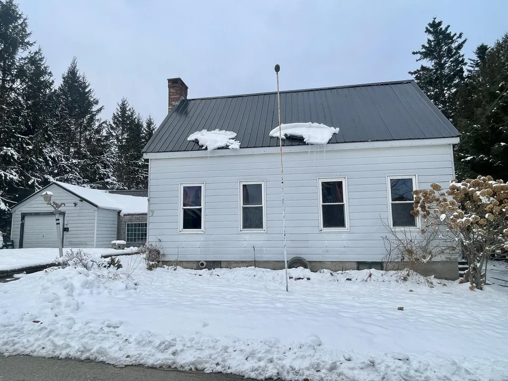 7 Third Street Eastport ME 04631