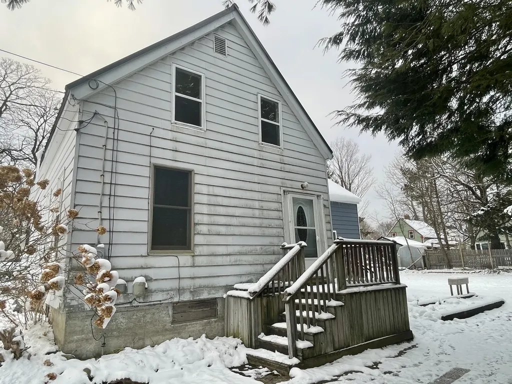 7 Third Street Eastport ME 04631