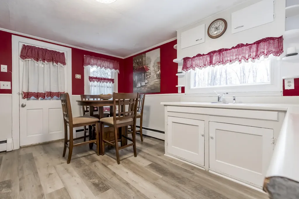 75 Two Rod Road Scarborough ME 04074