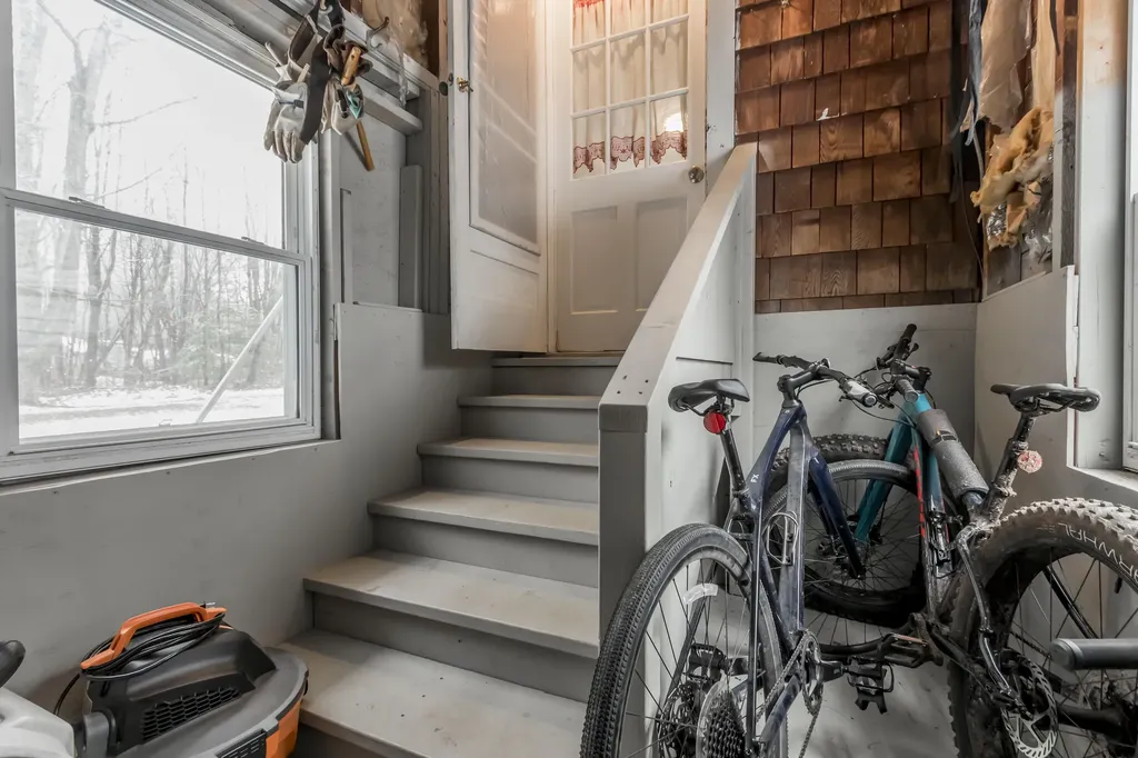 75 Two Rod Road Scarborough ME 04074