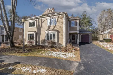 8 Stoneledge Drive Portland ME 04102