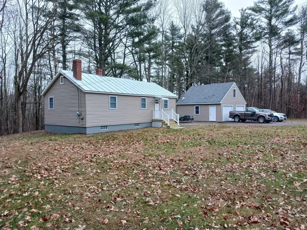 573 New England Road Searsmont ME 04973