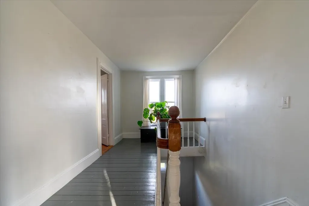 303 Commercial Street Rockport ME 04856