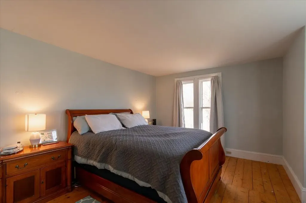 303 Commercial Street Rockport ME 04856