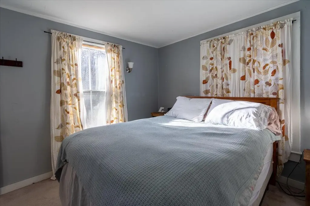 303 Commercial Street Rockport ME 04856