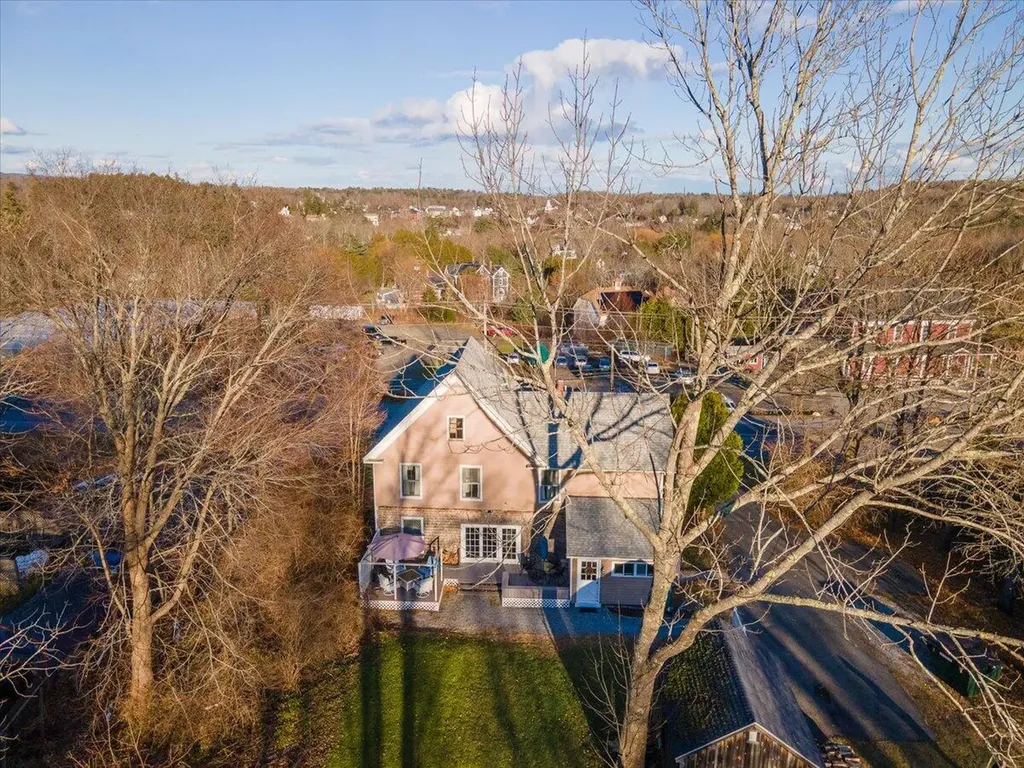 303 Commercial Street Rockport ME 04856