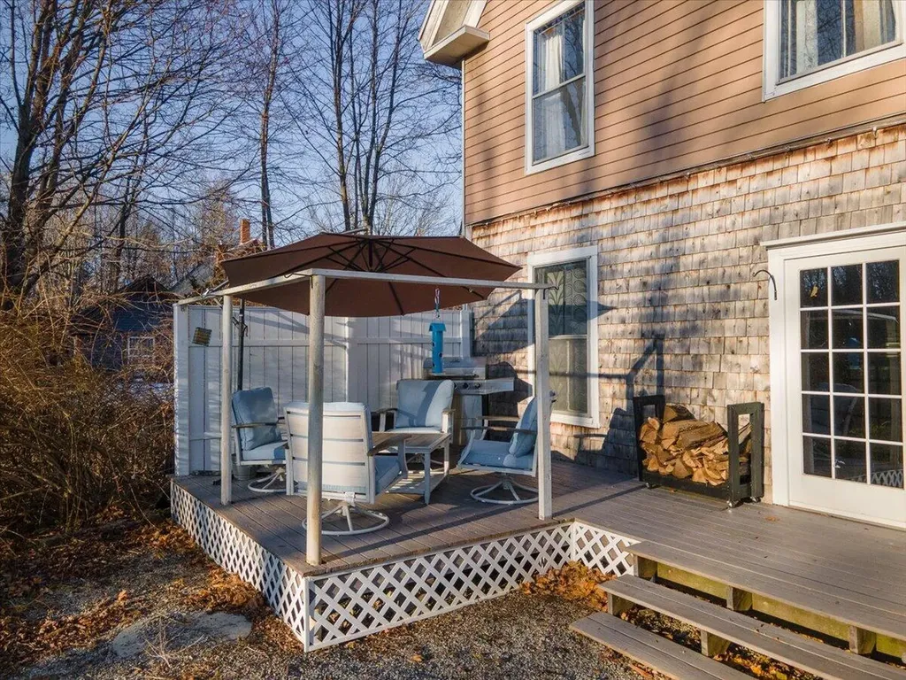 303 Commercial Street Rockport ME 04856
