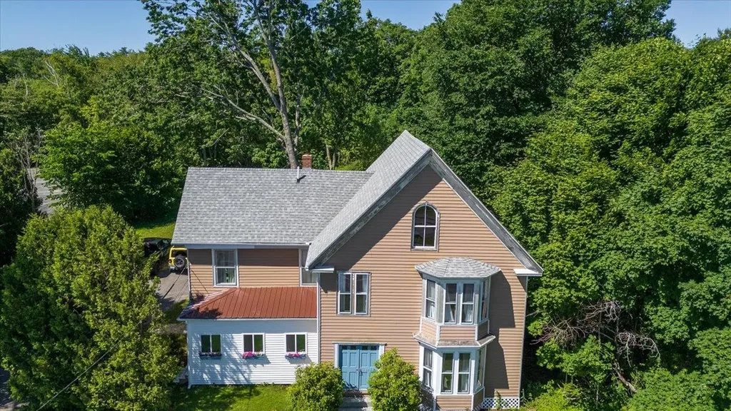 303 Commercial Street Rockport ME 04856