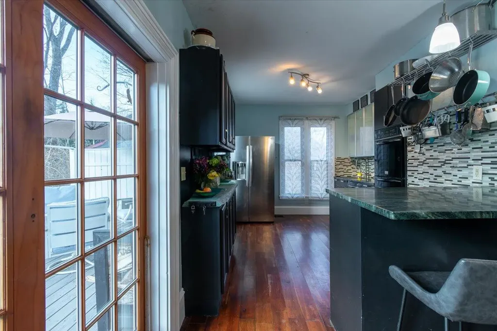 303 Commercial Street Rockport ME 04856
