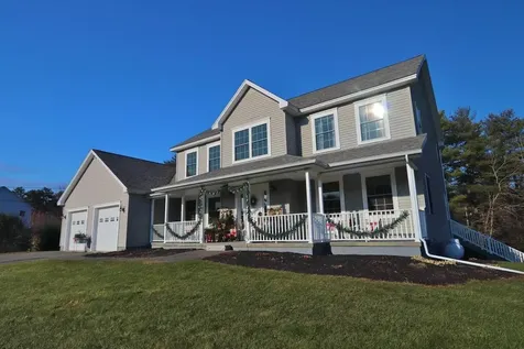37 Clark Circle Hampden ME 04444