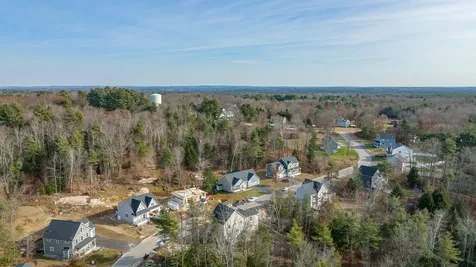 18 Cider Mill Lane Standish ME 04084