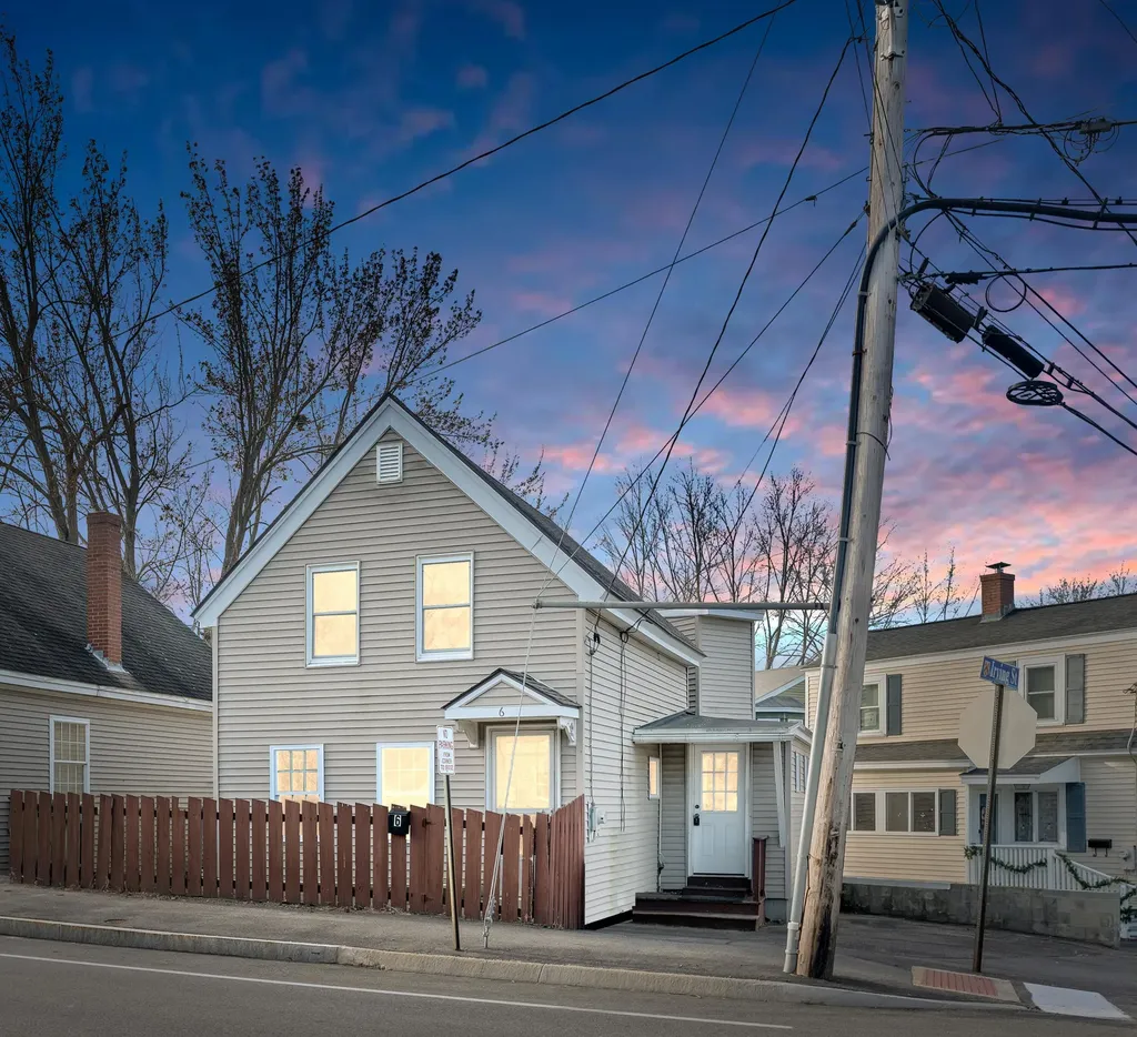 6 Market Street Saco ME 04072