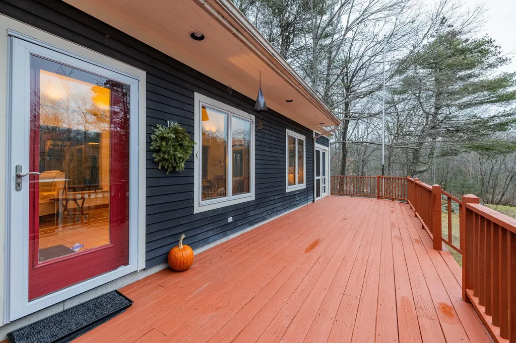 144 Beachwood Avenue Kennebunkport ME 04046