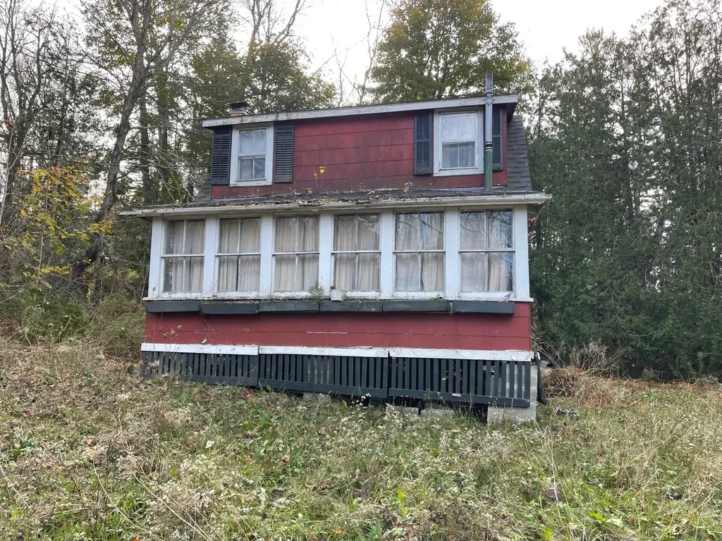 24 Waldoboro Road Friendship ME 04547