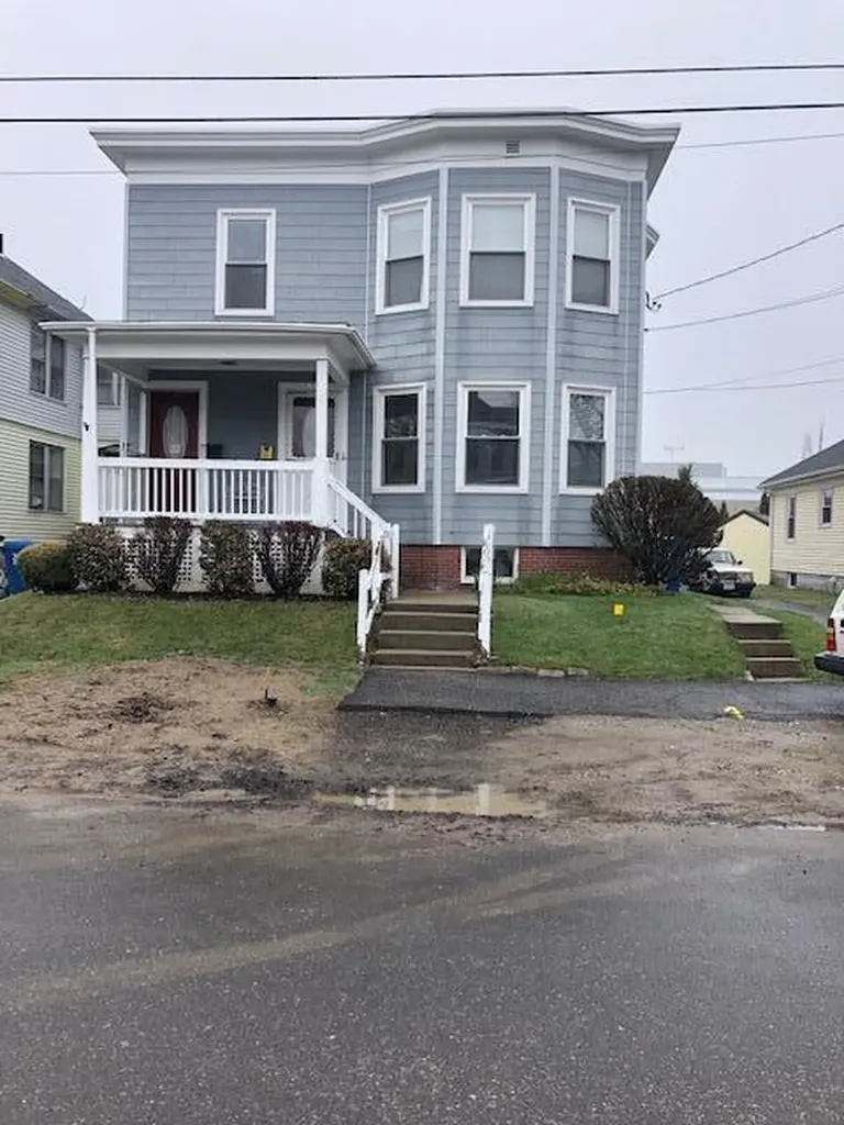 42-44 Powsland Street Portland ME 04102