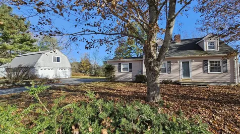27 Bayview Avenue Bucksport ME 04416