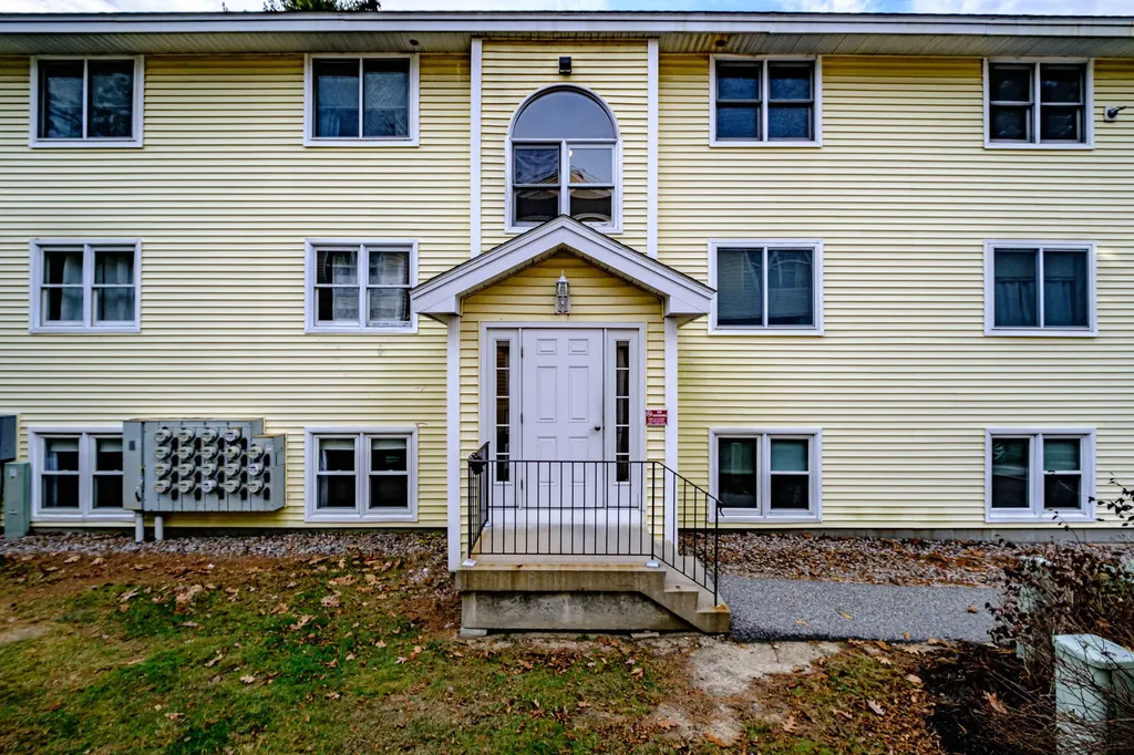 18 Smithwheel Drive Old Orchard Beach ME 04064