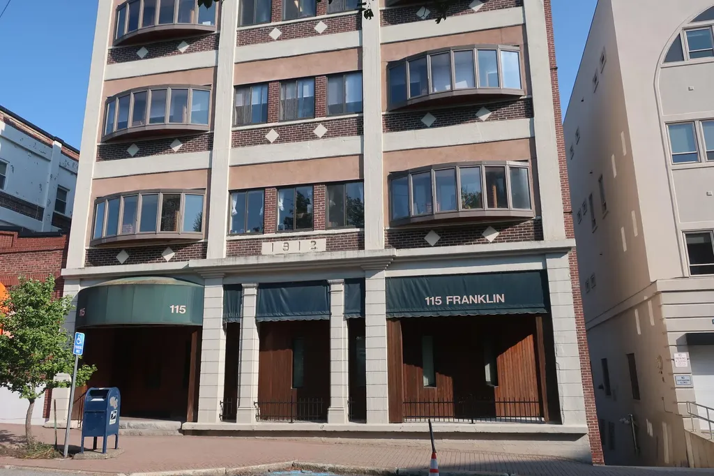 115 Franklin Street Bangor ME 04401