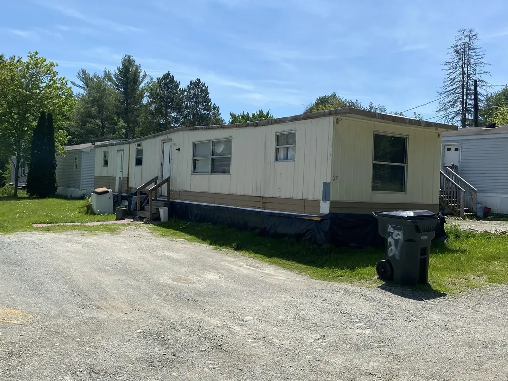 128 Forest Avenue Orono ME 04473
