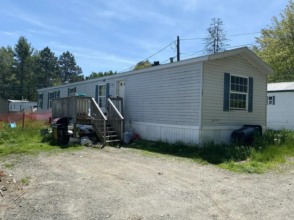 128 Forest Avenue Orono ME 04473