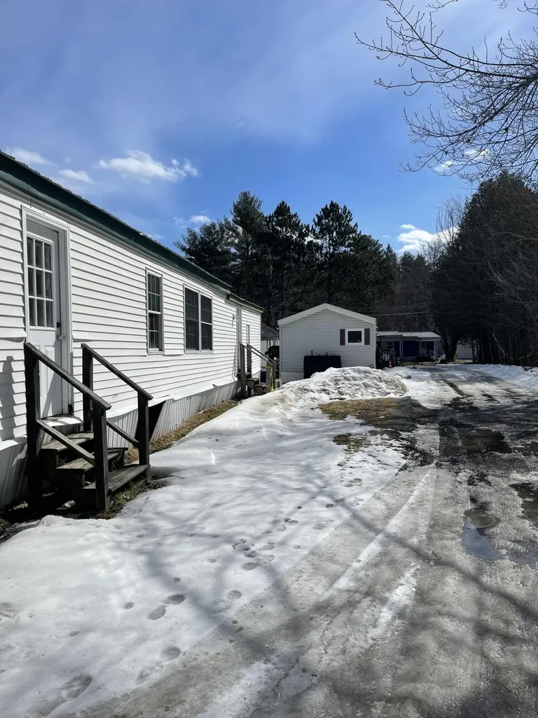 128 Forest Avenue Orono ME 04473