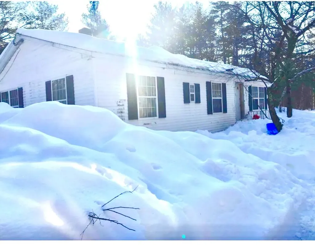 186 Maine Street Albany Twp ME 04217