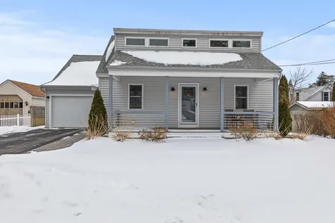 9 Kineo Street Portland ME 04103