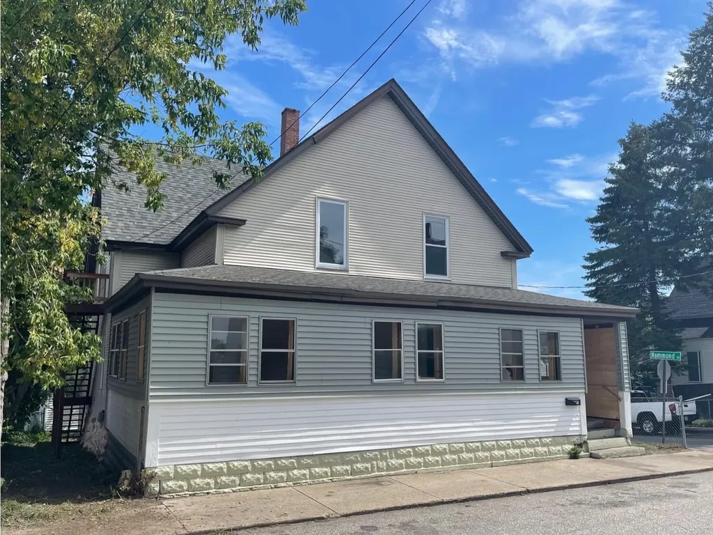 43 Brook Street Sanford ME 04073