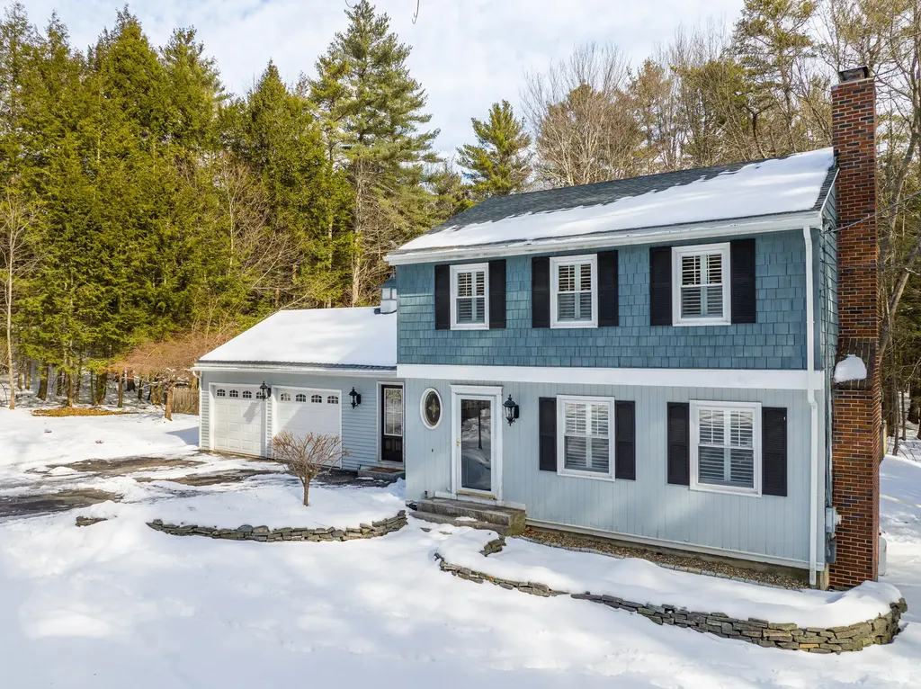 45 Mountain Road Falmouth ME 04105