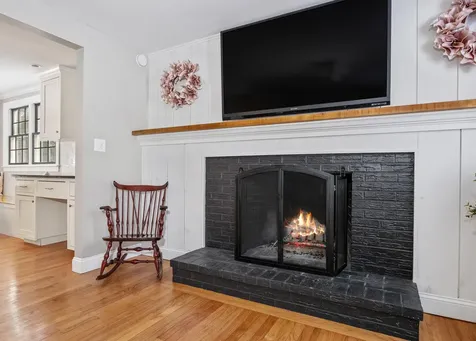 45 Mountain Road Falmouth ME 04105