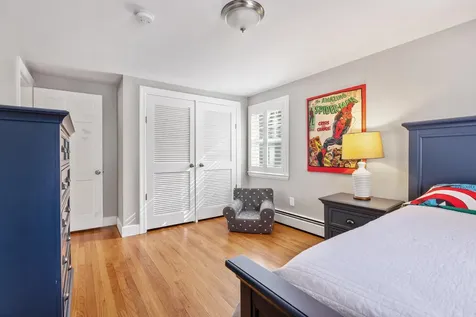 45 Mountain Road Falmouth ME 04105