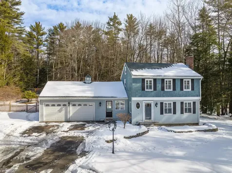 45 Mountain Road Falmouth ME 04105