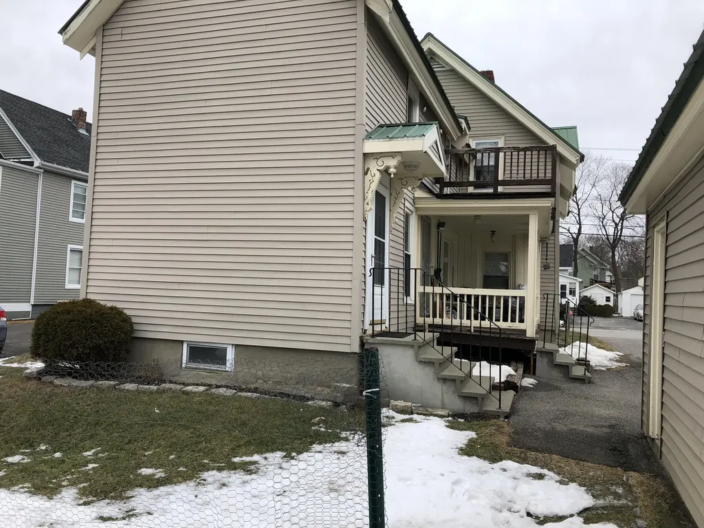 132 Elm Street Bangor ME 04401